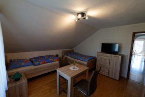 Schlafzimmer 2